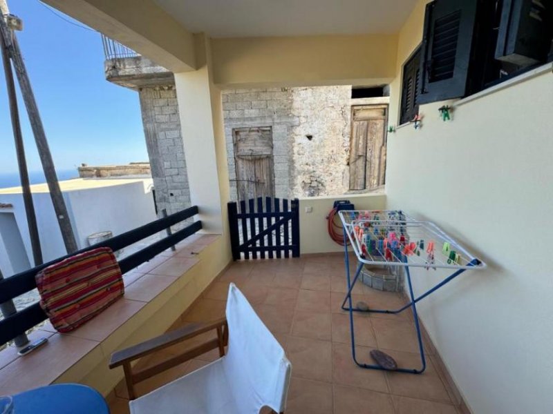 Schinokapsala Südostkreta, Schinokapsala: Haus mitten im Dorf mit Meerblick zu verkaufen Haus kaufen